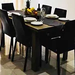 Large 3 Bedroom Apartment, Close To Valletta, Sliema & Sea * Msida