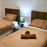 Appartement Large 3 Bedroom Apartment, Close To Valletta, Sliema & Sea *