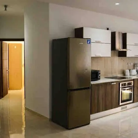 Apartamento Classic Flat 13, Close To Valletta, Sliema & Sea *