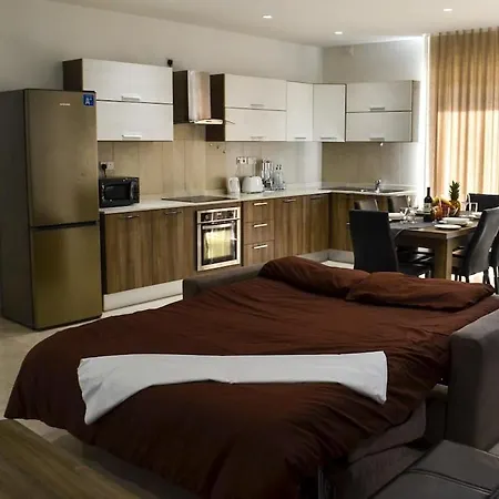 Apartamento Classic Flat 13, Close To Valletta, Sliema & Sea *