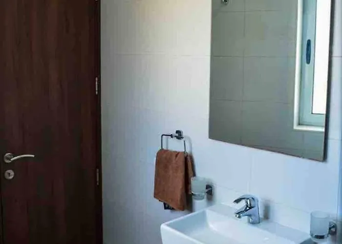 Classic Flat 13, Close To Valletta, Sliema & Sea *